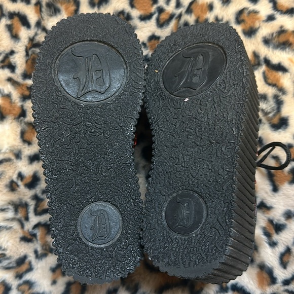 SOLD - Picture 3 of 6